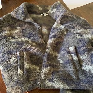 Camo cropped American Eagle jacket